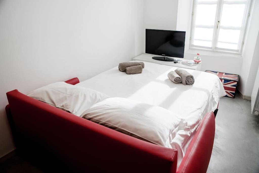 Appartement Be Happy - The House Of Travelers à Côme Extérieur photo