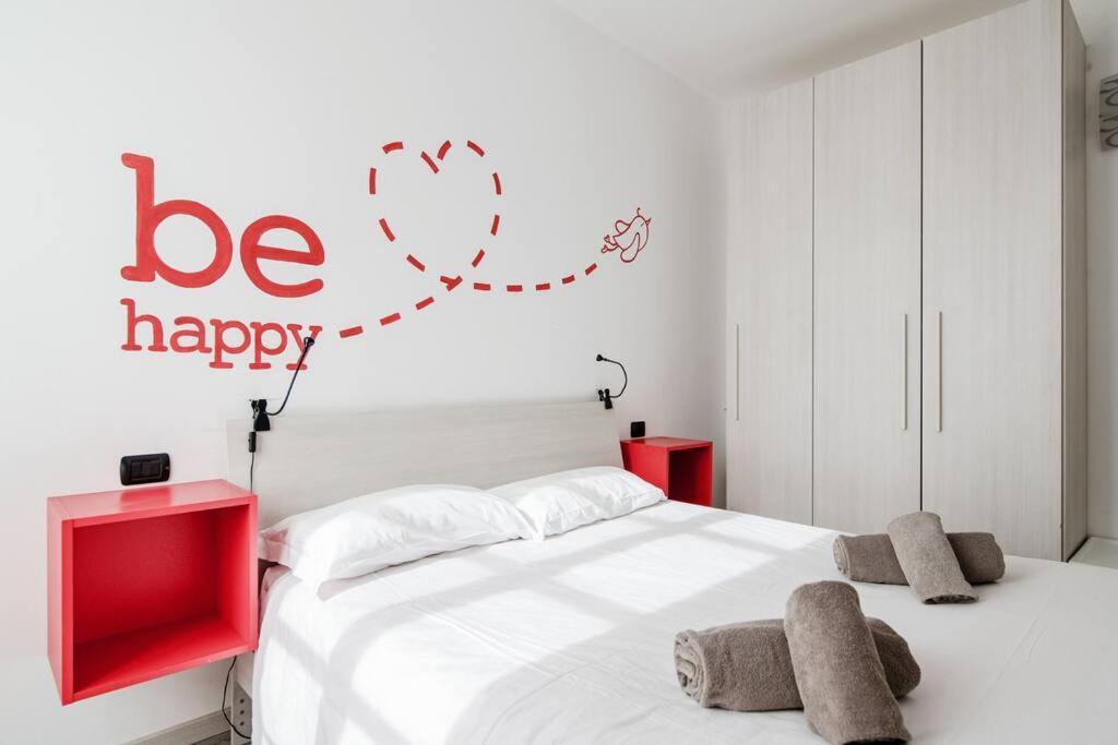 Appartement Be Happy - The House Of Travelers à Côme Extérieur photo